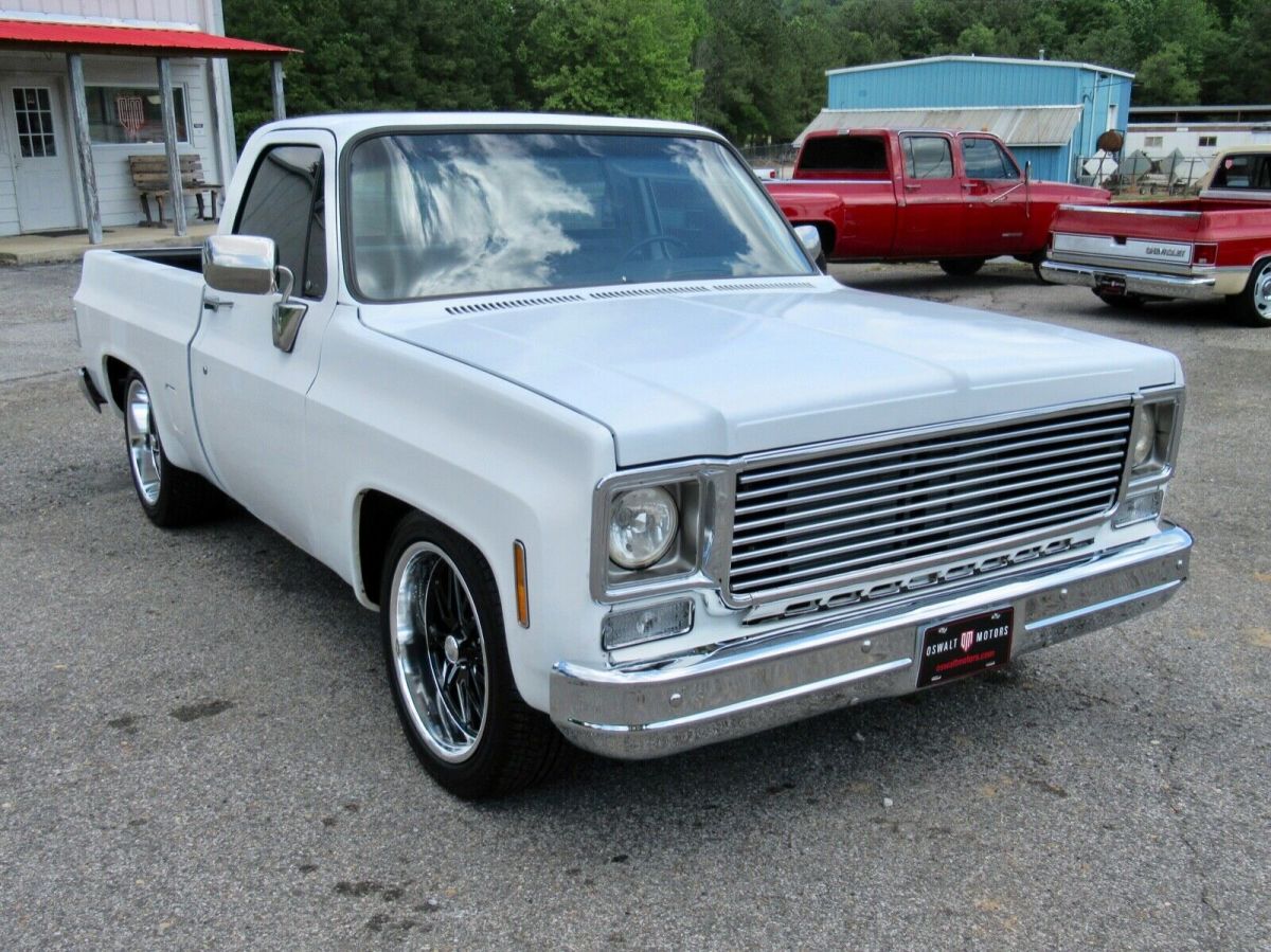 1979 White Chevrolet C-10 Standard Cab Pickup