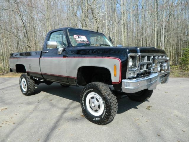 1979 Black/Gray GMC K15 Truck