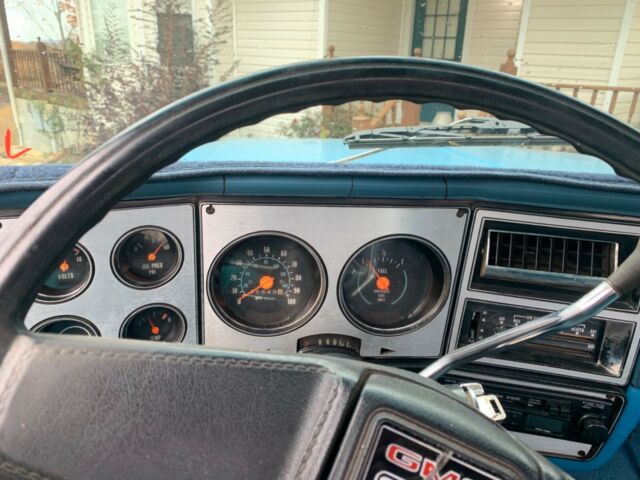 1979 GMC Sierra 2500 Cab & Chassis