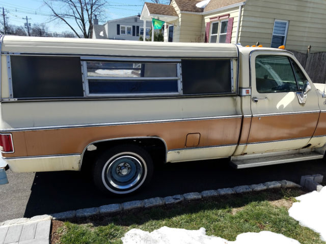1979 Brown GMC Sierra 1500 pickup
