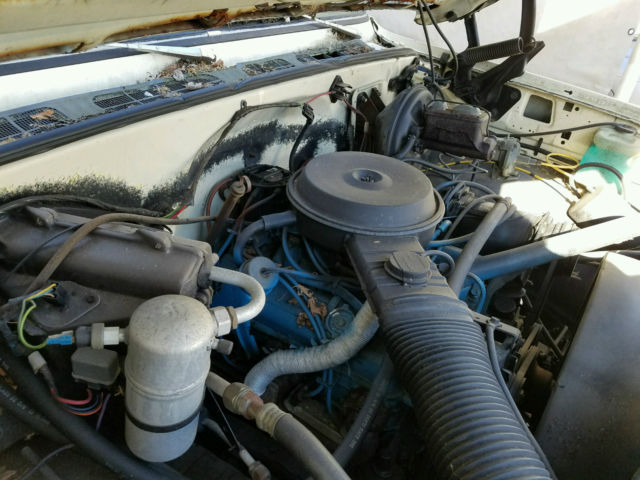 1979 Brown GMC Sierra 1500 pickup