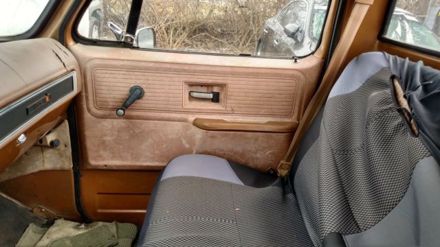 1979 Tan GMC Sierra 1500 Cab & Chassis