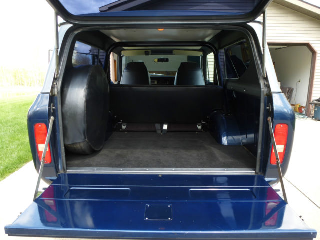 1979 Dark Blue metalic International Harvester Scout SUV
