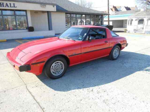 1979 Red Mazda RX-7 --