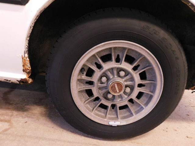 1979 White Mazda RX-7 Coupe