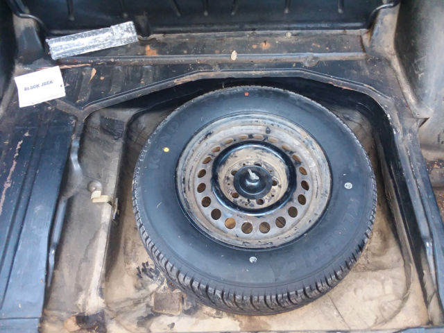 1979 Brown Mercedes-Benz 300-Series Sedan