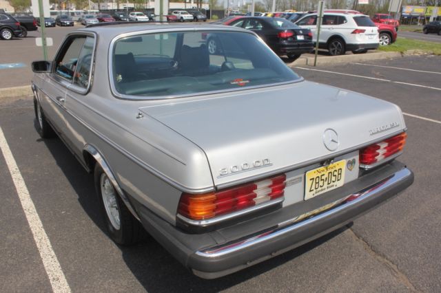 1979 silver Mercedes-Benz 300-Series Coupe