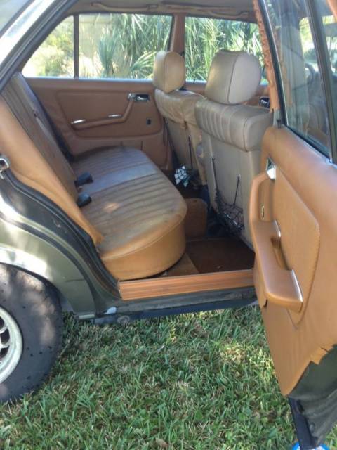 1979 Gray Mercedes-Benz 300-Series Sedan