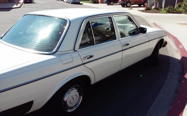 1979 White Mercedes-Benz 300-Series Sedan