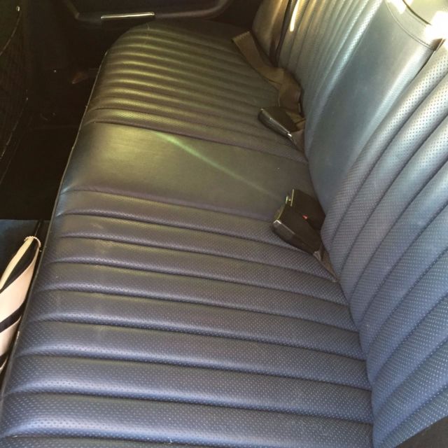 1979 Black Mercedes-Benz 300-Series Sedan