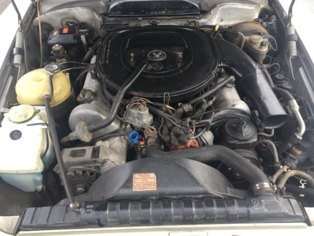 1979 Silver Mercedes-Benz 400-Series Convertible