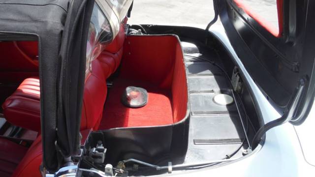 1979 White Mercedes-Benz SL-Class Convertible