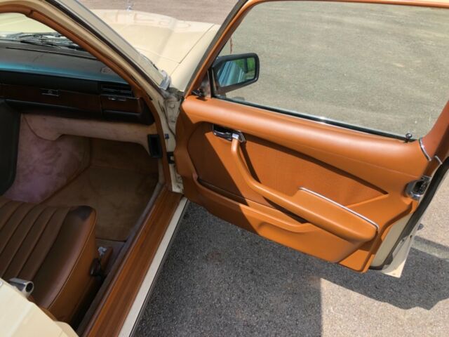 1979 Tan Mercedes-Benz 200-Series Sedan