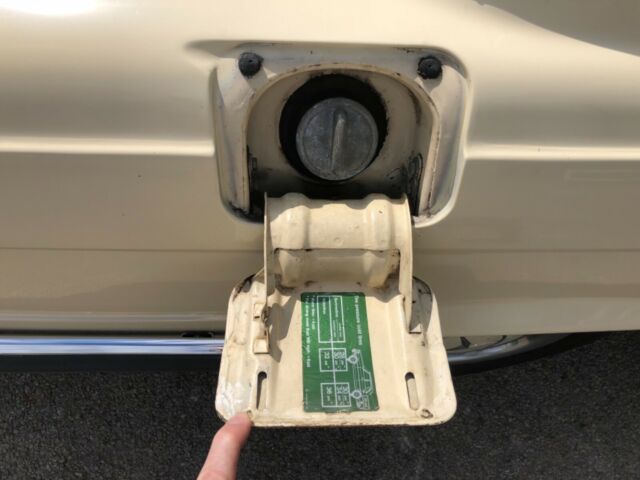 1979 Tan Mercedes-Benz 200-Series Sedan