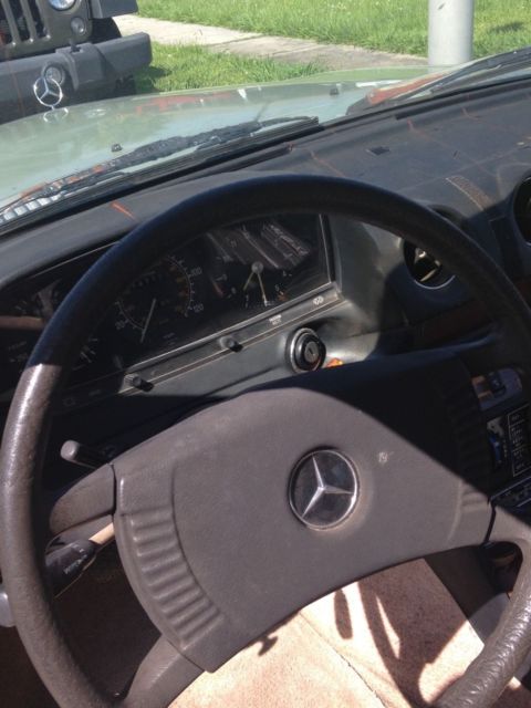 1979 Teal Mercedes-Benz 300-Series Sedan