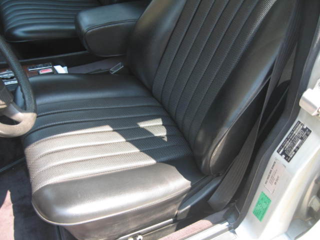 1979 Silver Mercedes-Benz 300-Series Sedan