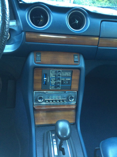 1979 Silver Mercedes-Benz 300-Series Sedan