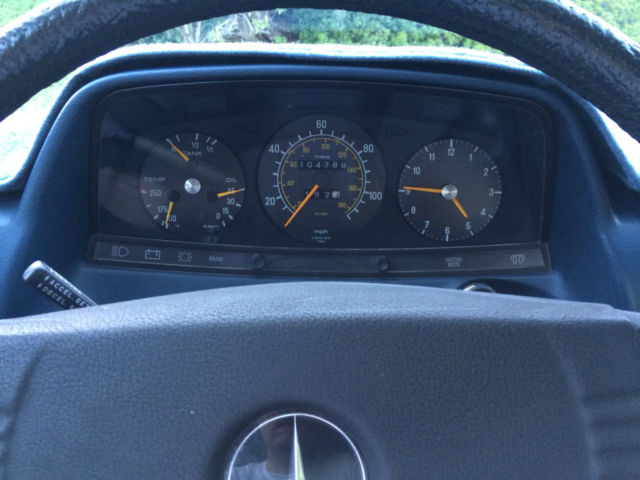 1979 Silver Mercedes-Benz 300-Series Sedan