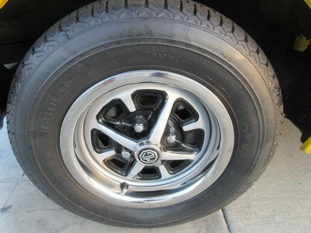 1979 Yellow MG B CONV CV