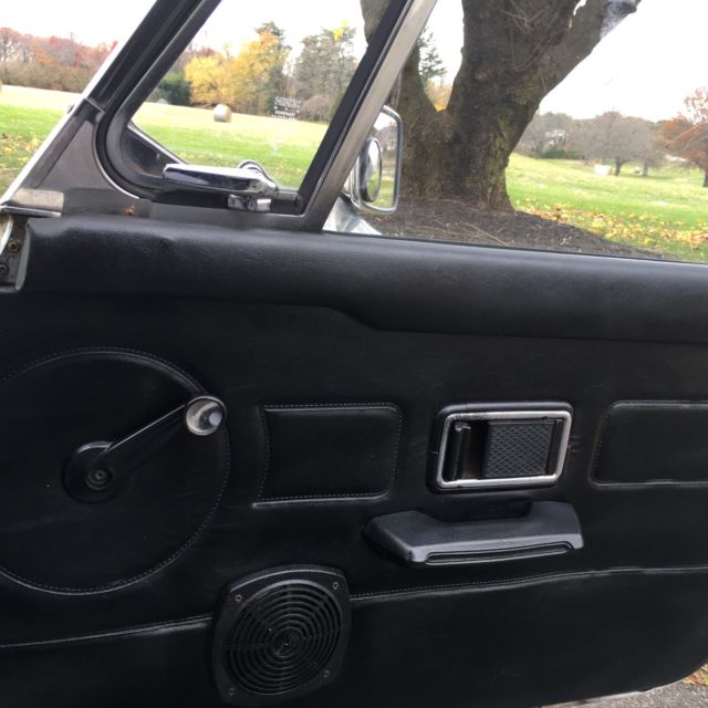 1979 White MG MGB Convertible