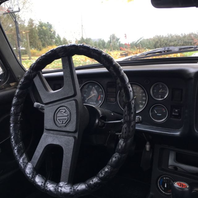 1979 White MG MGB Convertible