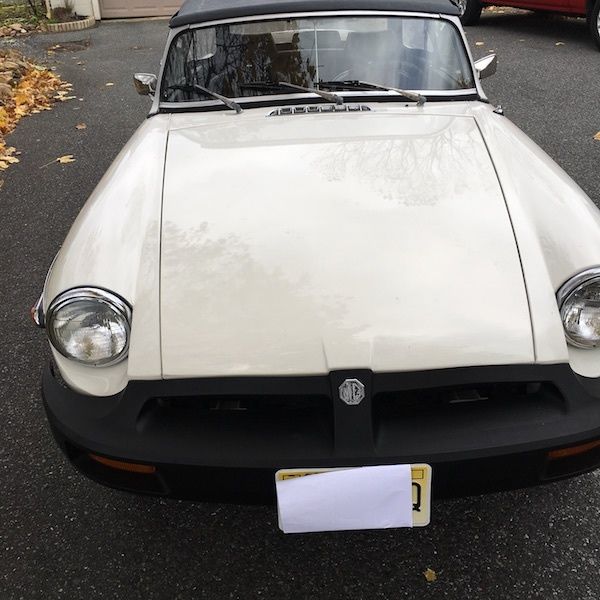 1979 White MG MGB Convertible