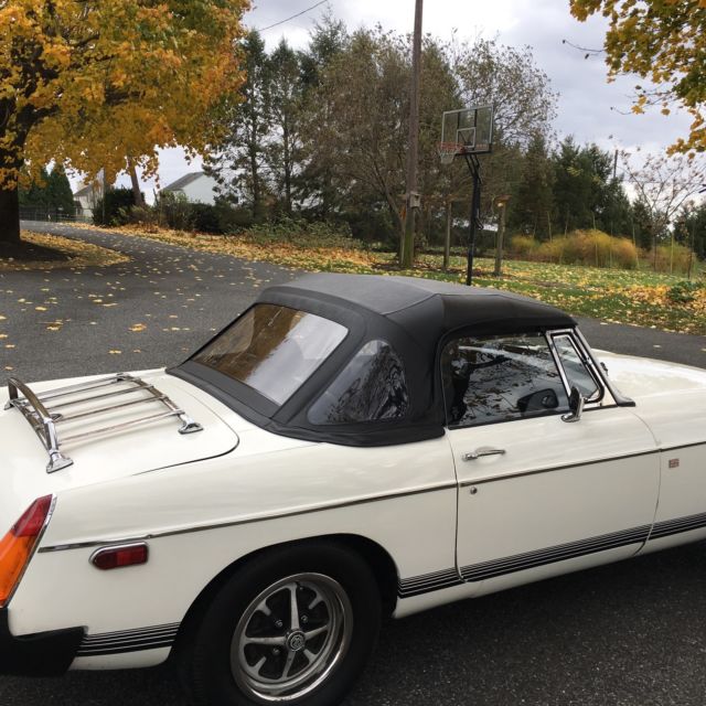 1979 White MG MGB Convertible