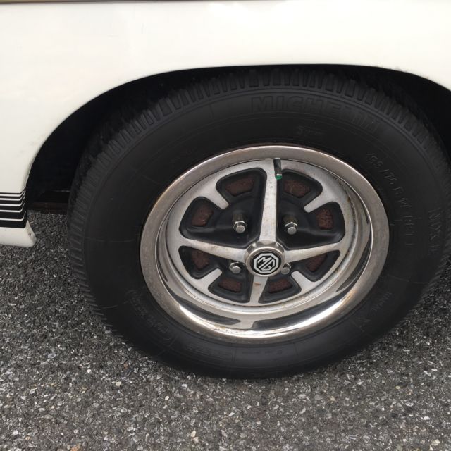 1979 White MG MGB Convertible