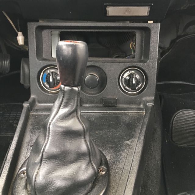 1979 White MG MGB Convertible