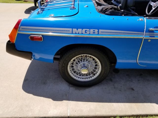1979 Blue MG MGB