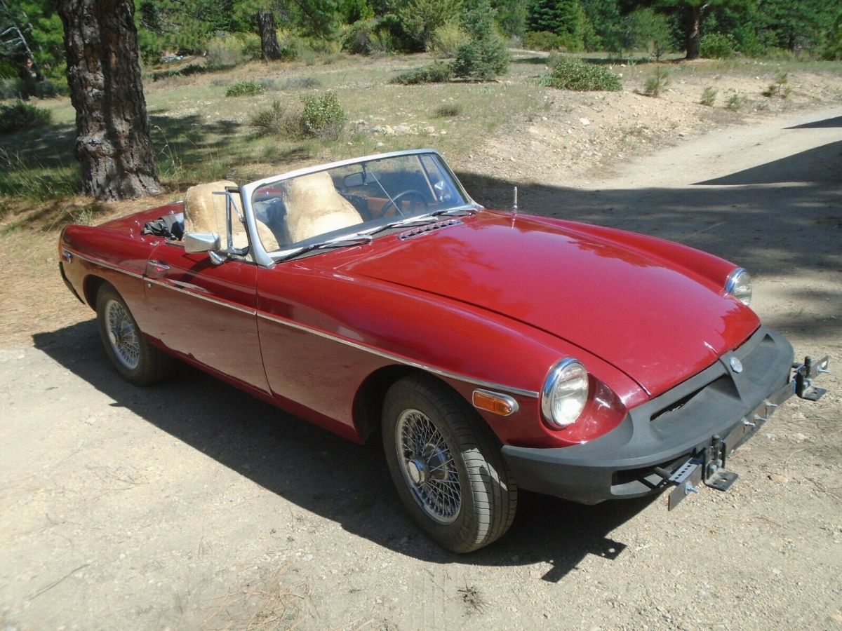 1979 Red MG MGB Convertible