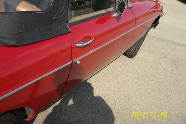 1979 Burgundy MG MGB CONVERTIBLE