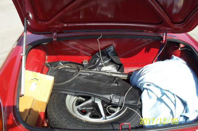1979 Burgundy MG MGB CONVERTIBLE