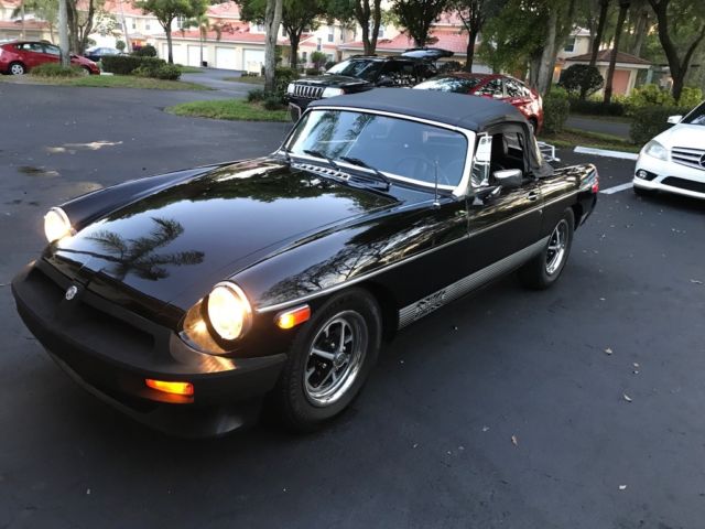 1979 Black MG MGB