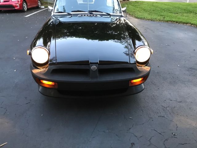 1979 Black MG MGB