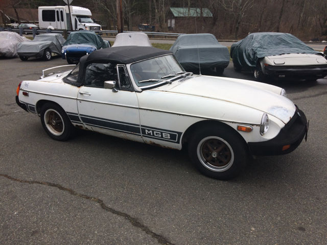 1979 White MG MGB Convertible