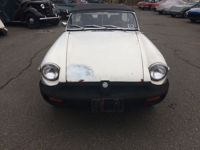 1979 White MG MGB Convertible