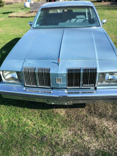 1979 Blue Oldsmobile Cutlass