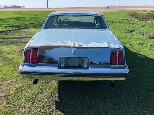 1979 Blue Oldsmobile Cutlass