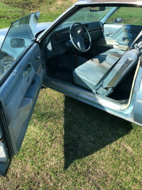 1979 Blue Oldsmobile Cutlass
