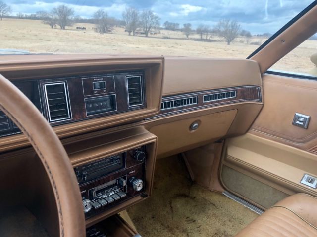 1979 White Oldsmobile Cutlass
