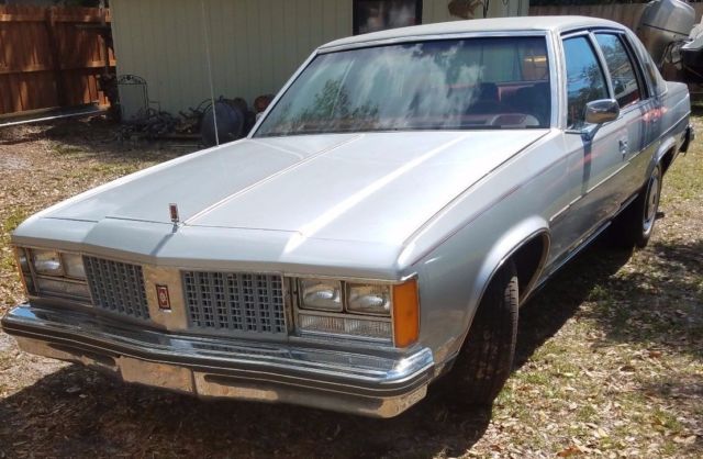 1979 silver Oldsmobile Ninety-Eight Sedan