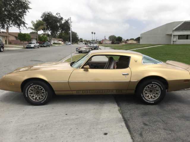 1979 Gold Pontiac Firebird Coupe