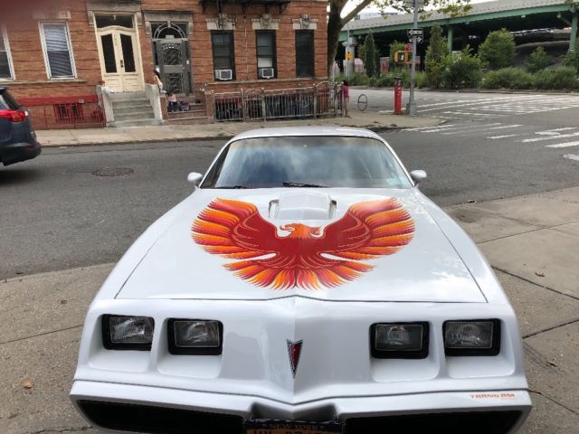 1979 White Pontiac Trans Am Coupe