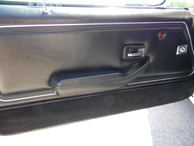 1979 White Pontiac Trans Am Coupe