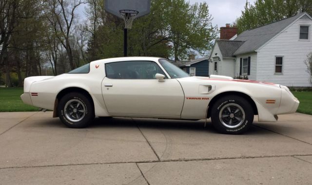 1979 White Pontiac Trans Am Coupe