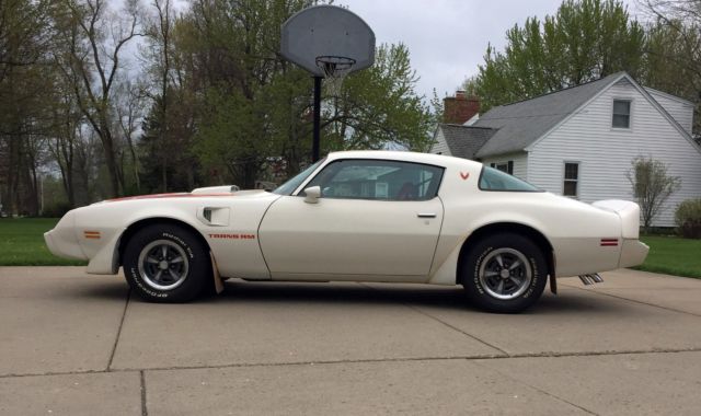 1979 White Pontiac Trans Am Coupe