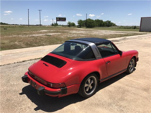 1979 -- Porsche 911 --