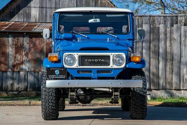1979 Blue Toyota FJ Cruiser SUV