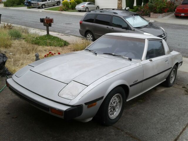 1979 Silver Mazda RX-7 Coupe